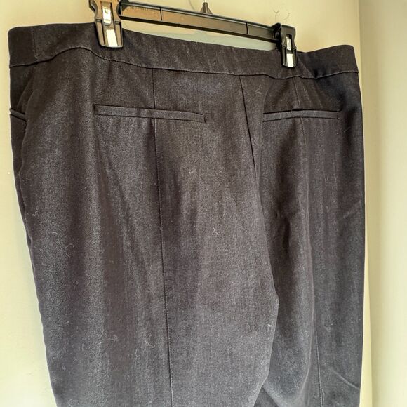 Chico’s 3 (SZ 16-18) Short Black Flat Front Pants Polyester Rayon Spandex Blend - Picture 7 of 8